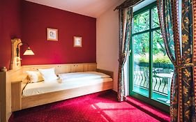 Hotel Landgasthof Zum Mühlenteich  4*